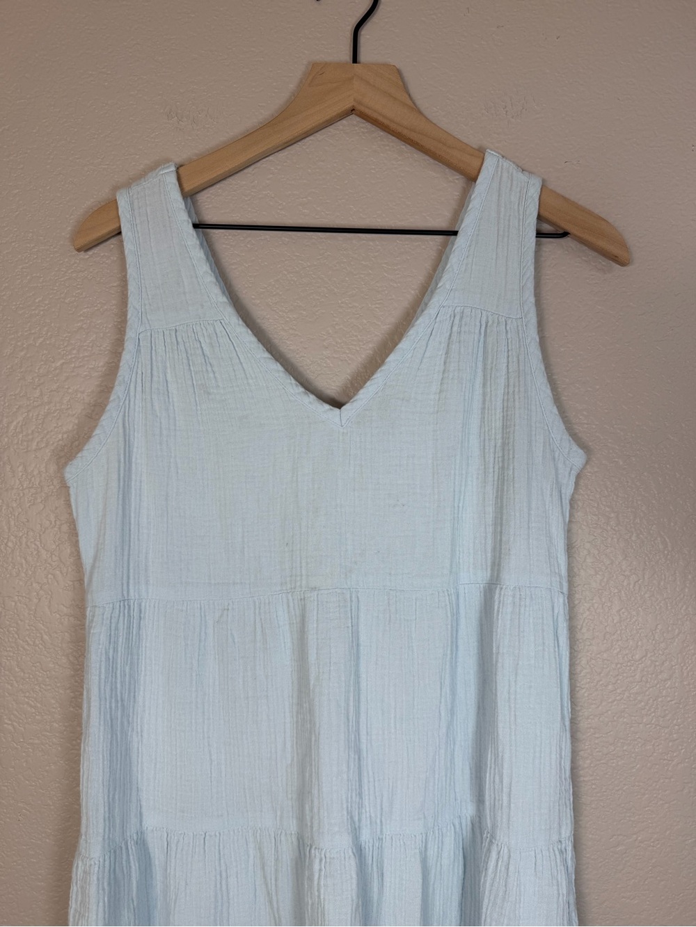 Quince 100% Organic Cotton Gauze Tiered Maxi Dress in Nantucket Blue Medium $128 - Picture 6 of 13